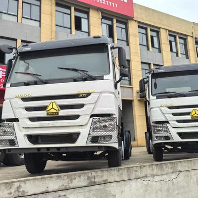 ราคาดี 371HP Sinotruck โฮโว รถบรรทุก 6X4 รุ่นที่มีเครื่องยนต์ Sinotruck และ RHD ที่กําหนดเอง ออนไลน์